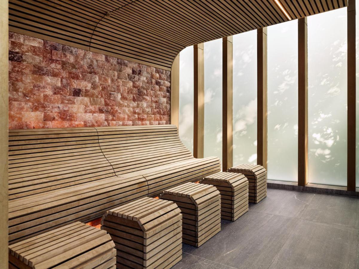 Botanic Sanctuary Antwerp - The Leading Hotels Of The World Exterior foto The steam room