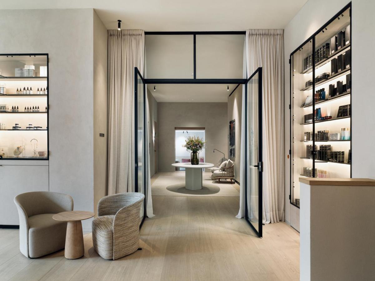 Botanic Sanctuary Antwerp - The Leading Hotels Of The World Exterior foto The interior of the spa at The Dorchester